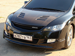 Крашеный комплект. Реснички на фары  узкие var№1 Honda Civic 4D (2006-2012) Цвет Черный B-92P + УСТАНОВОЧНЫЙ КОМПЛЕКТ