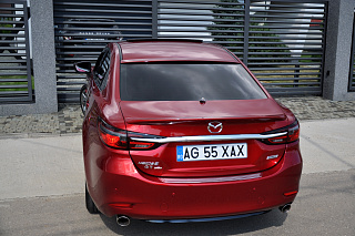 Козырек на стекло var №2 Mazda 6 / Atenza GJ и GL (2012 - 2023) + УСТАНОВОЧНЫЙ КОМПЛЕКТ