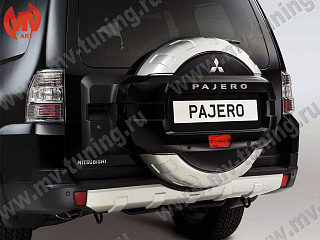 Бокс запасного колеса Mitsubishi Pajeo 4 IV 2006 - 2015 до последнего рестайлинга (покрашеный в коллерый цвет) M313863 ***