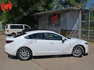 Козырек на стекло var №2 Mazda 6 / Atenza GJ и GL (2012 - 2023) + УСТАНОВОЧНЫЙ КОМПЛЕКТ