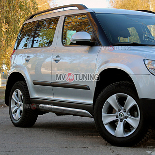 SNOW SILVER. Накладки на пороги Алюминиевый Вид (Взгляд) Skoda Yeti (2013-2018) окрашенный  комплект в серебро + УСТАНОВОЧНЫЙ КОМПЛЕКТ