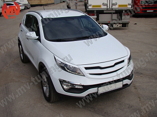 Решетка радиатора (СЕТКА В КОМПЛЕКТЕ) var №1 KIA Sportage (2010-2016)