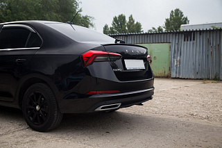 SILVER. Имитация насадок глушителя RS Style крашенные для Skoda Rapid II Gen (2020 - н.в.)