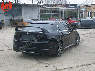 Козырек на стекло широкий Нonda Accord 7(VII) (2004-2008) + УСТАНОВОЧНЫЙ КОМПЛЕКТ
