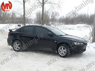 Реснички на передние фары Mitsubishi Lancer X (2007-2016) + УСТАНОВОЧНЫЙ КОМПЛЕКТ
