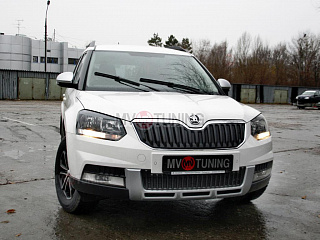 Нижний зимний экран Skoda Yeti Outdoor (2013 - 2018) ТЕКСТУРНЫЙ ПЛАСТИК
