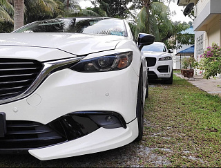 Крашеный комплект. Реснички на фары Mazda 6 / Atenza GJ (2015 - 2018) Цвет Красный 41V+ УСТАНОВОЧНЫЙ КОМПЛЕКТ