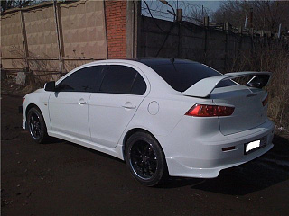 Юбка заднего бампера Zodiak var №1 Mitsubishi Lancer X (2007-2016) только под одинарный выхлоп справа