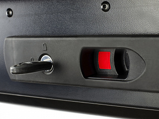 Автобокс Broomer Venture (L) 430л. АБС, текстурный пластик (Чёрный)